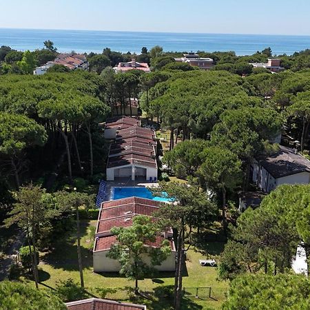 Villaggio Paradiso Бибионе Экстерьер фото