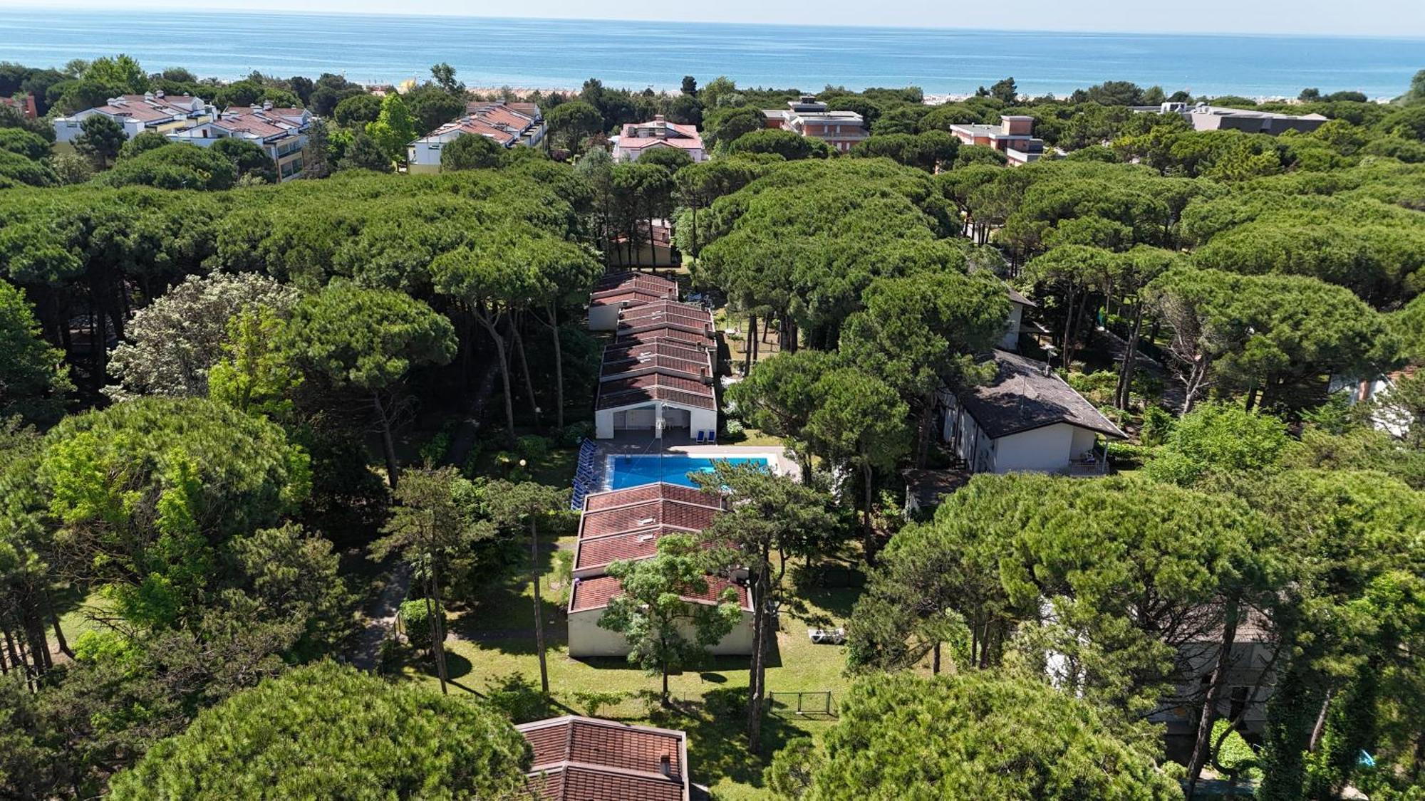 Villaggio Paradiso Бибионе Экстерьер фото