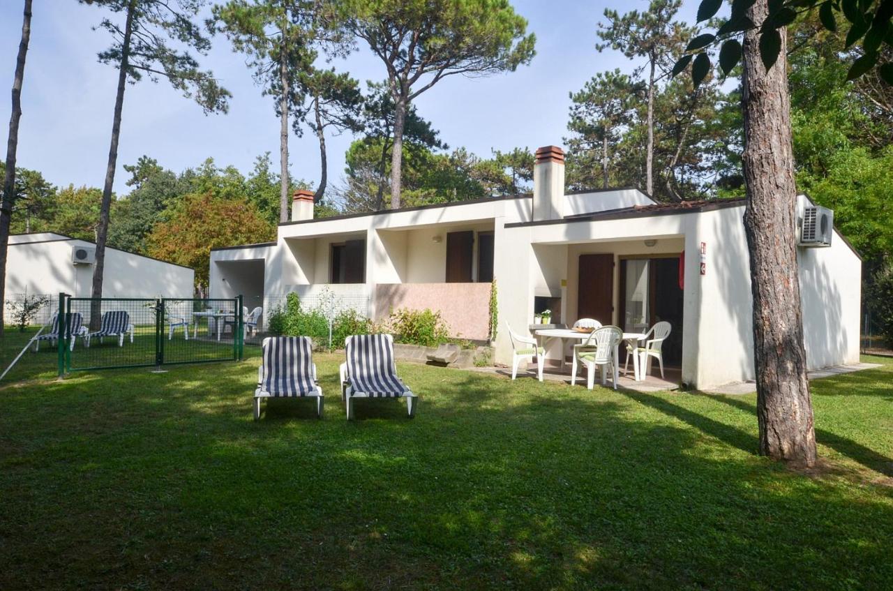 Villaggio Paradiso Бибионе Экстерьер фото